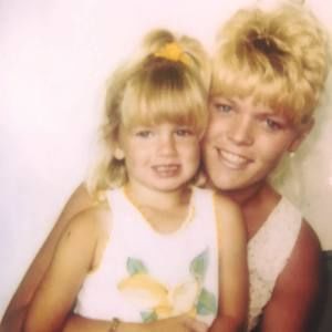 Meet your Posher, Lynzee